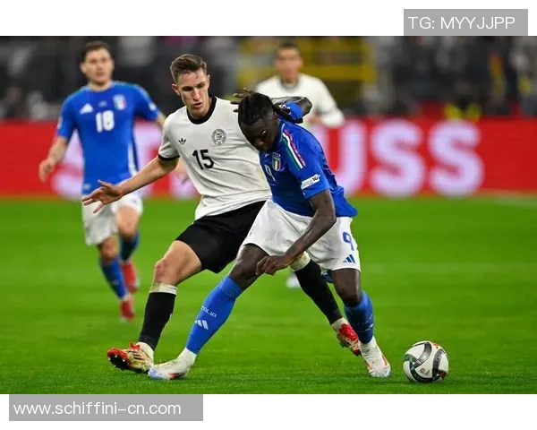 赛后分析：成都足球队与重庆足球队的团队协作表现及其影响因素探讨